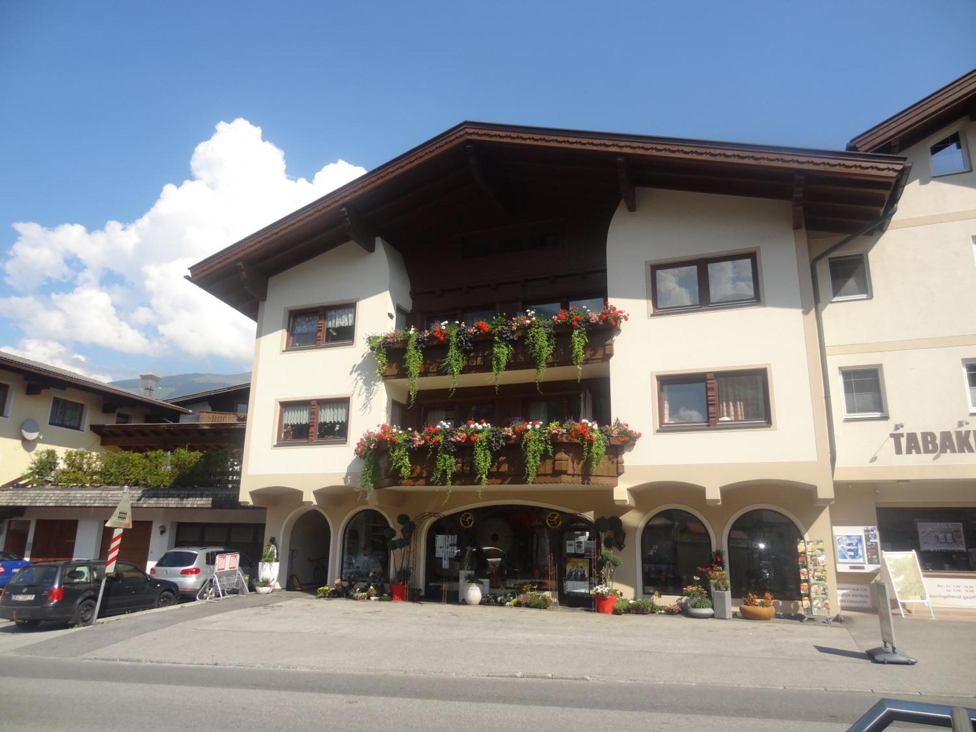 Ferienwohnung Blumen Penz Zell am Ziller Chambre photo